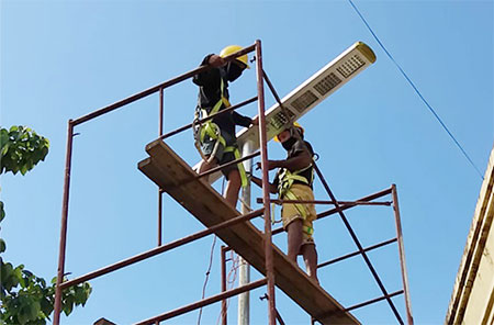 100 Watt Solar Street Light 100 Watt Solar Street Light