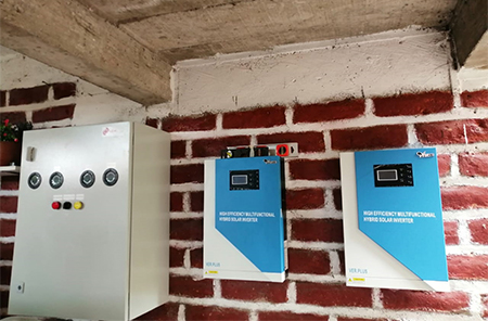 5.5KW hybrid inverter with solar battery charging was Installed in Salvador