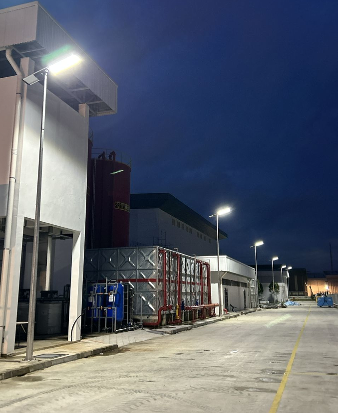 How Do Solar Lights Work at Night? How Do Solar Lights Work at Night?